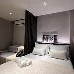 Flat Wave 108 - Setai Yacht